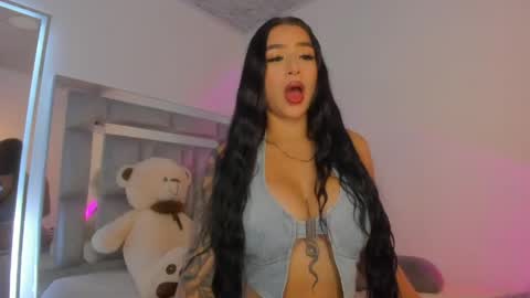 ALMA BELLE online show from April 29, 2026, 5:00 am