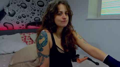 Alma online show from April 21, 2026, 5:36 am