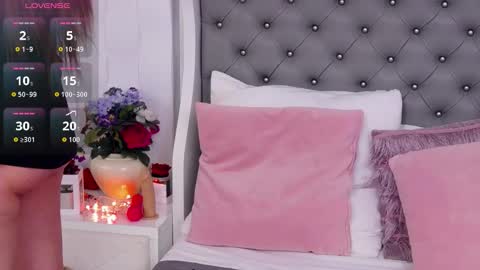 Alma online show from December 1, 2025, 8:47 pm