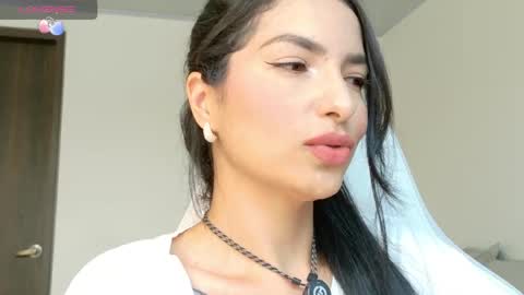 Snapshot of almatease chatting on May 21, 2026, 2:57 pm Alma online show from May 21, 2026, 2:57 pm
