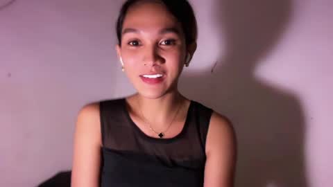Snapshot of almighty_mariaax chatting on May 10, 2026, 10:20 am larah online show from May 10, 2026, 10:20 am