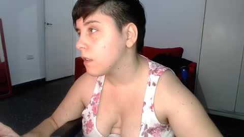 Almond online show from December 11, 2024, 11:21 pm