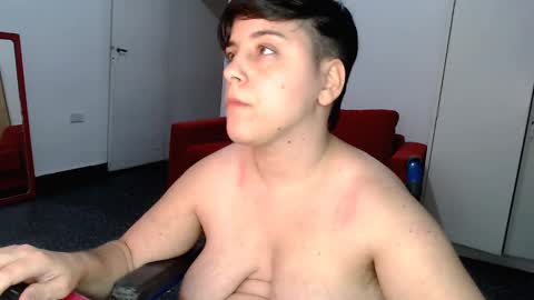 Almond online show from December 23, 2024, 1:18 am