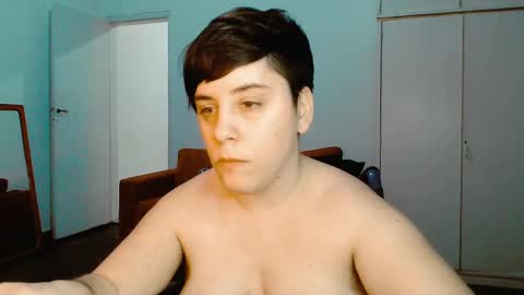 Almond online show from January 17, 2025, 1:04 am