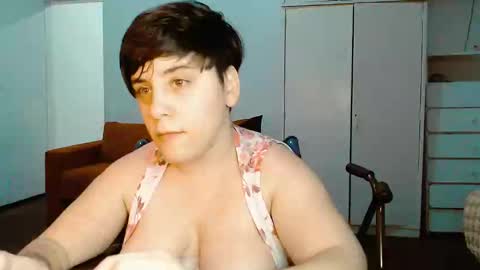 Almond online show from January 21, 2025, 1:39 am