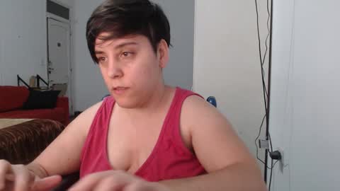 Almond online show from October 14, 2025, 12:00 am