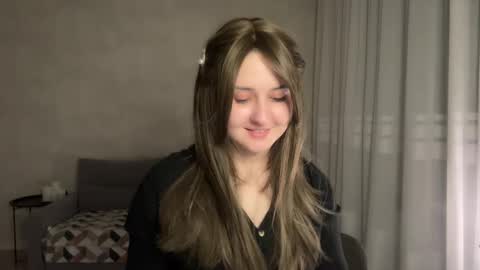 Anna online show from March 18, 2026, 9:18 pm