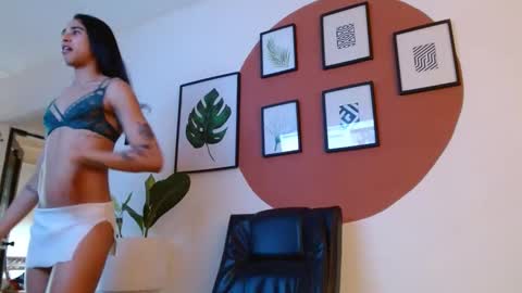 STEPHAN  online show from February 11, 2025, 6:01 pm