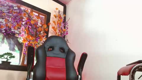 alondra_campbell online show from October 3, 2025, 11:18 am