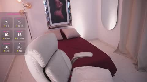 Alondra online show from October 28, 2025, 9:35 am