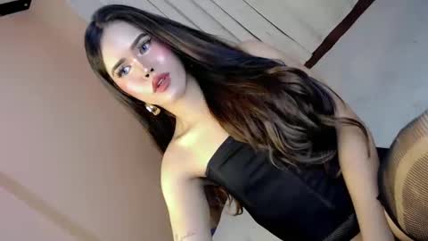 LEXY online show from January 18, 2025, 2:23 pm