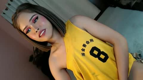 LEXY online show from March 7, 2025, 5:49 pm