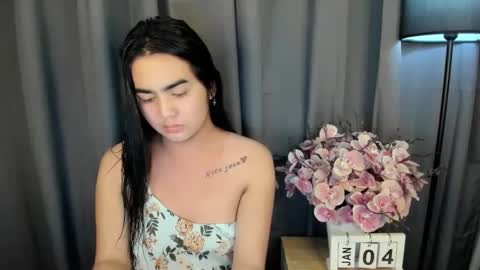 alovelydollnica online show from January 4, 2025, 10:49 am