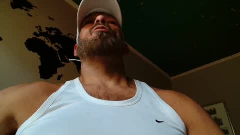 Snapshot of alph4beto chatting on October 25, 2025, 8:47 pm ALPH4BETO online show from October 25, 2025, 8:47 pm