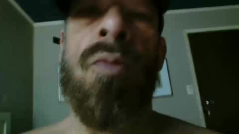 Snapshot of alph4beto chatting on December 22, 2025, 6:21 am ALPH4BETO online show from December 22, 2025, 6:21 am