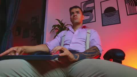 alpha_dominus_ online show from April 21, 2026, 3:46 am