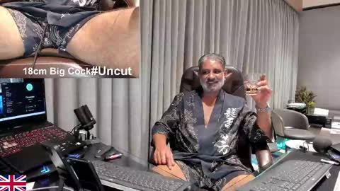 alpha_uk_boss online show from April 17, 2026, 11:19 pm