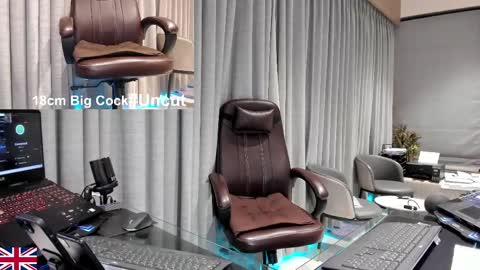 alpha_uk_boss online show from April 30, 2026, 8:57 pm