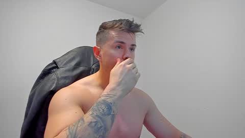 LeatherMaster online show from December 23, 2024, 8:22 am