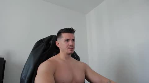 LeatherMaster online show from September 24, 2025, 8:17 am