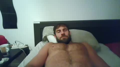 alphah_hunk online show from October 15, 2025, 8:42 pm