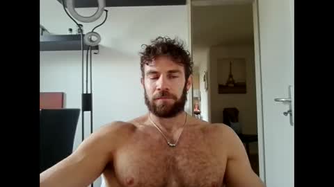 alphah_hunk online show from October 31, 2025, 12:06 pm