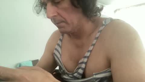 AlphAndre online show from March 2, 2025, 2:32 pm