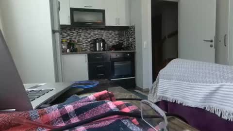 AlphAndre online show from April 16, 2026, 8:04 am