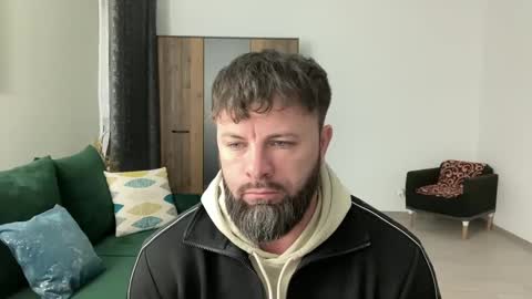 Jhonny online show from March 7, 2025, 4:35 am