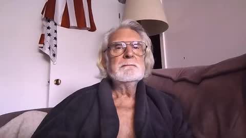 AlphaUniform online show from February 11, 2025, 5:50 pm