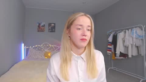 Amelia NEXT STREAM  online show from December 6, 2024, 2:06 pm