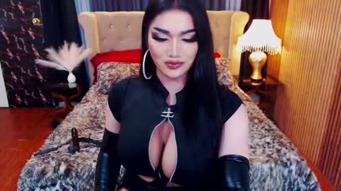 Alura Jhenson online show from February 9, 2025, 9:47 am