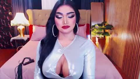 Alura Jhenson online show from February 12, 2026, 2:50 am