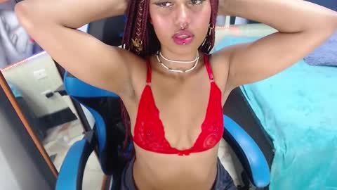   online show from December 21, 2024, 9:15 pm