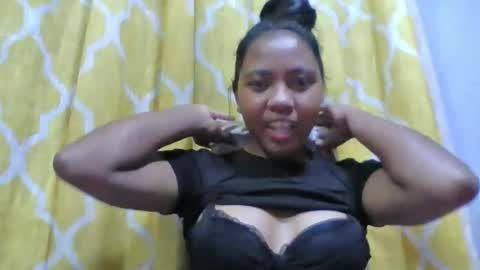 Snapshot of alydiah816442 chatting on May 16, 2026, 4:31 am alydiah816442 online show from May 16, 2026, 4:31 am