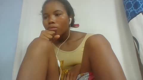 alydie7 online show from April 20, 2026, 6:31 pm