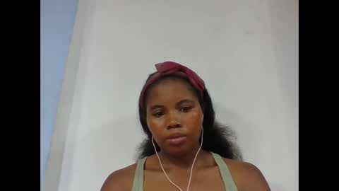 alydie7 online show from April 24, 2026, 5:59 pm