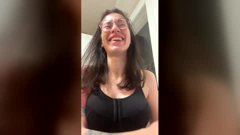 Alyona online show from January 18, 2026, 4:44 pm