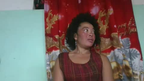 alypierette online show from November 11, 2025, 4:12 am