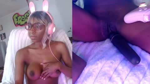 Snapshot of alys_at_college chatting on April 23, 2026, 12:26 pm Sweet Alys online show from April 23, 2026, 12:26 pm