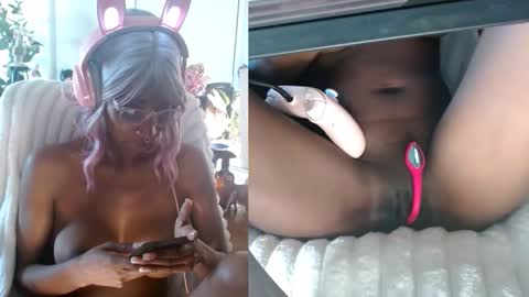 Snapshot of alys_at_college chatting on June 2, 2026, 12:29 pm Sweet Alys online show from June 2, 2026, 12:29 pm