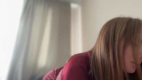 Alise and Jane online show from April 1, 2026, 9:10 am