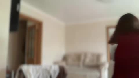 Alise and Jane online show from April 26, 2026, 10:02 am