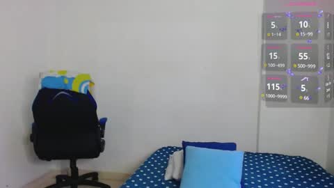 Alyson online show from December 29, 2024, 11:07 am