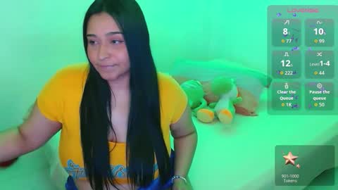 Alyson online show from September 30, 2025, 5:23 am