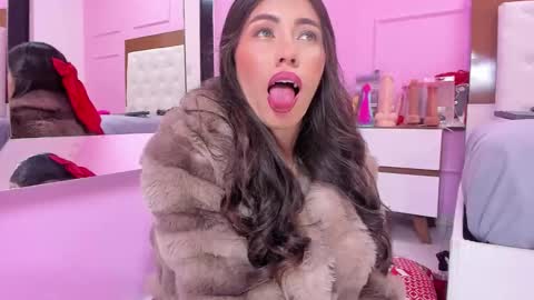 Snapshot of alysonjackson chatting on December 4, 2025, 7:44 pm alysonjackson online show from December 4, 2025, 7:44 pm