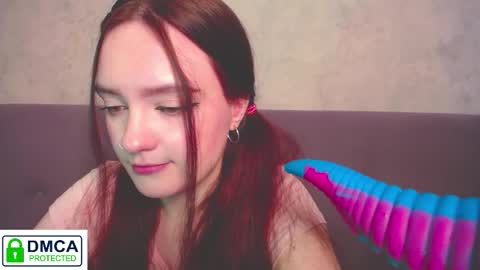 Alyssa online show from November 14, 2025, 9:19 am