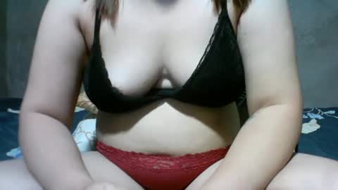 alyssa_hope online show from February 15, 2025, 6:33 am