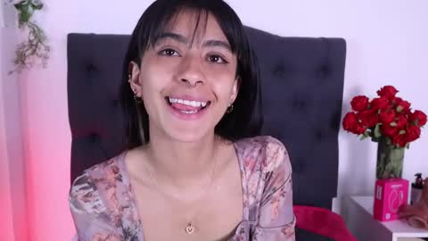 alyssa_joness online show from September 24, 2025, 4:27 am