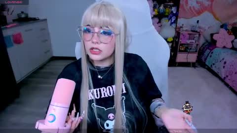  . Monday to Saturday at 10pm and 6am Colombia time online show from April 18, 2026, 2:48 am